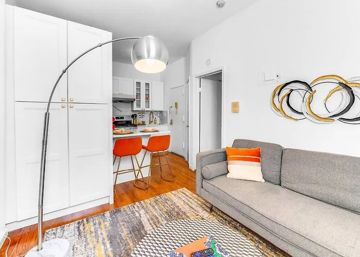 Welcome To “Sunny Park Slope Retreat”!